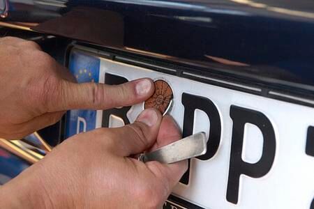 TÜV Report -  Jedes vierte Auto fällt durch