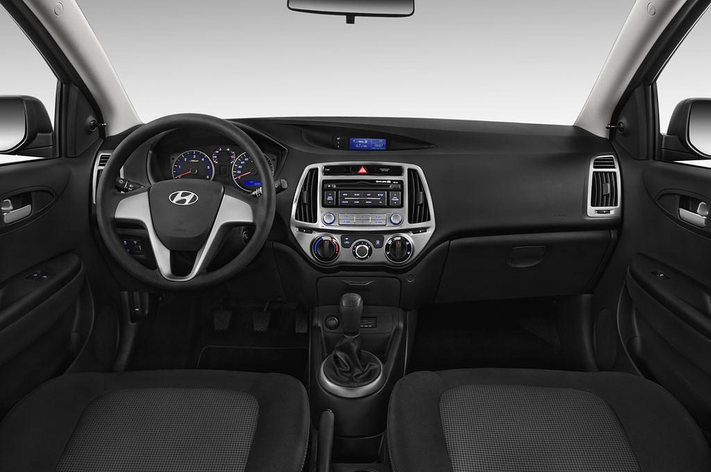 Hyundai I20 (Baujahr 2012) Classic 5 Türen Cockpit und Innenraum