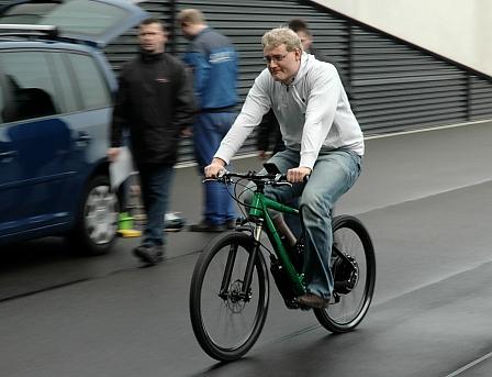 Fahrrad: Porsche Hybrid RS