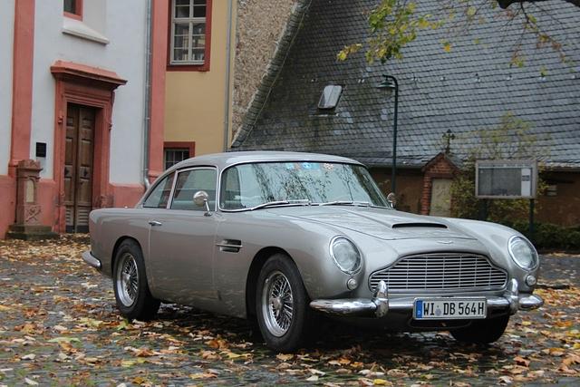 Der originale Aston Martin DB5 ist das klassische James-Bond-Auto