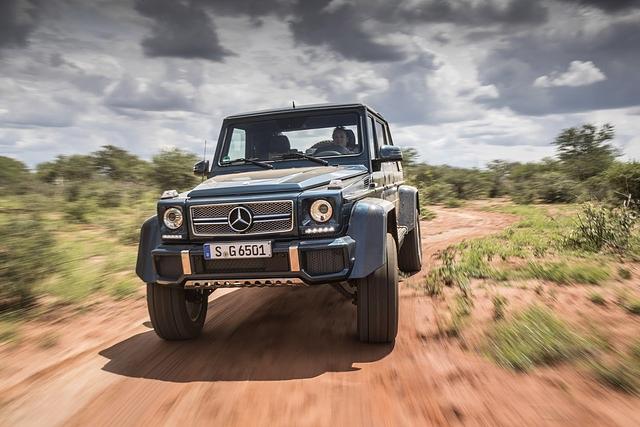 Fahrbericht: Mercedes-Maybach G 650 Landaulet - Der König von Afrika