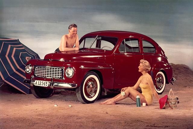 Volvo PV 444 (Buckelvolvo) ab 1956