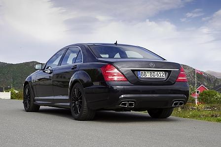 Mercedes S 63 AMG - Schwarzer Kater