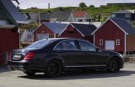 Mercedes S 63 AMG - Schwarzer Kater