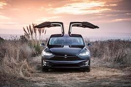 Test: Tesla Model X P 100 D - Sport-Van für Hollywood