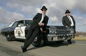 30 Jahre Blues Mobil - Dodge in göttlicher Mission