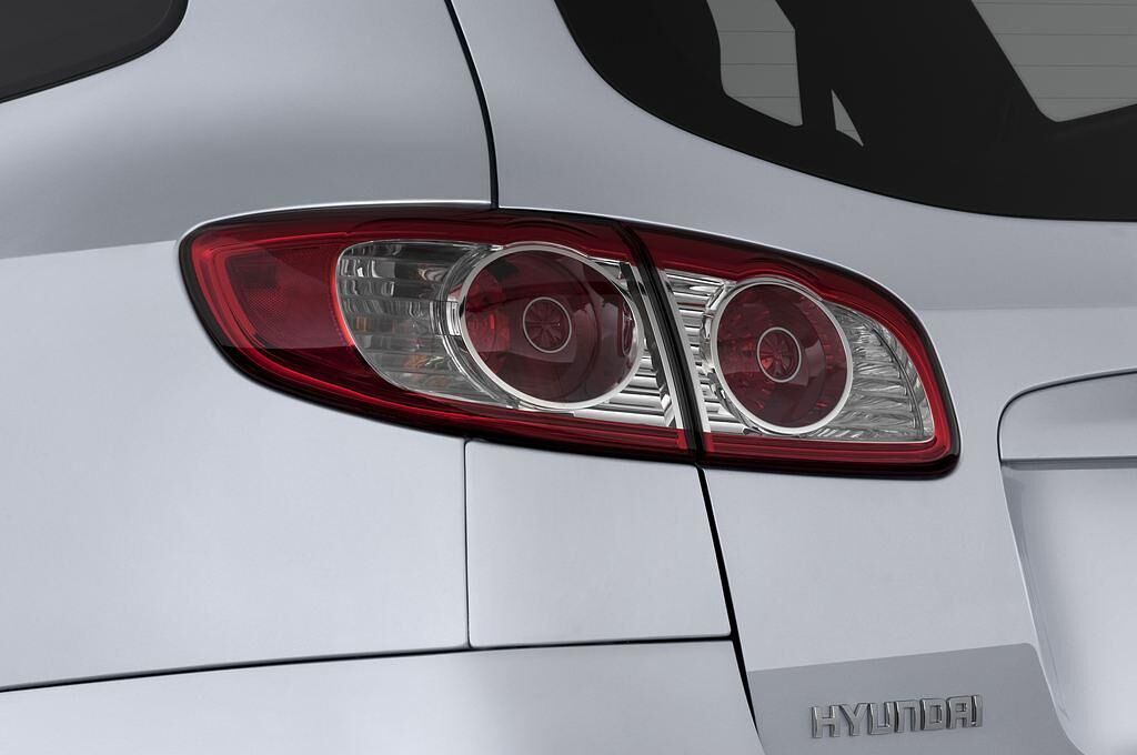 Hyundai Santa Fe (Baujahr 2010) Comfort 5 Türen Rücklicht