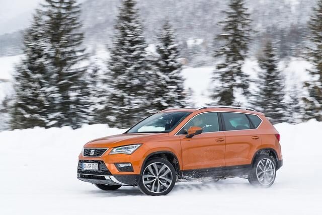 Auf Schnee mutiert der Seat Ateca 4Drive zum Quertreiber