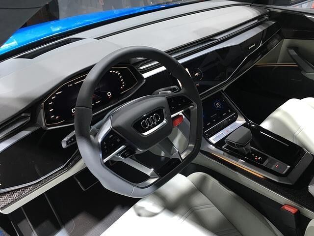 Audi Q8 Concept live auf der Detroit Auto Show