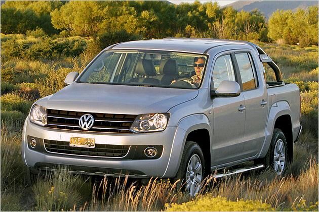 Der Amarok ist wahlweise mit Heckantrieb, zuschaltbarem oder permanentem Allradsystem zu haben