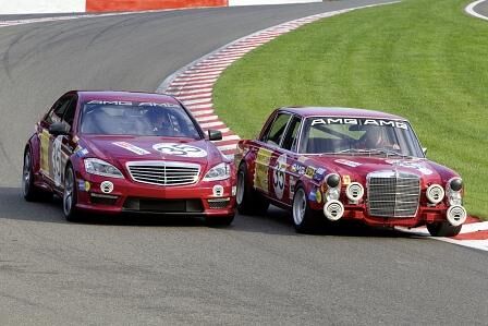 Mercedes 300 SEL 6.8 AMG / Mercedes S 63 AMG