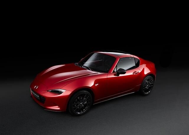 Mazda MX-5 RF  - Zum Start ein Sondermodell