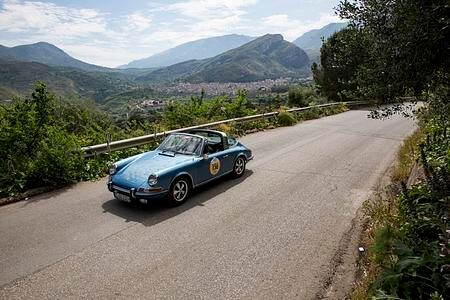 Oldtimer-Fahrbericht: Porsche 911 S 2.2 Targa 1970 - Der mit dem Silberkragen