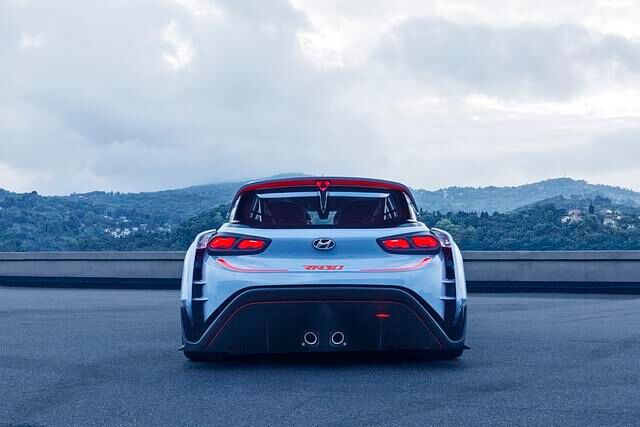 Üppig dimensioniert: Der Heckdiffusor des Hyundai RN30