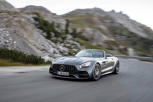 Mercedes nimmt dem GT das Dach ab