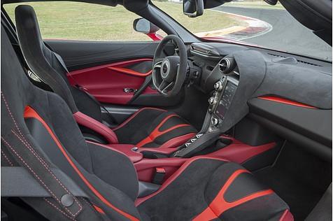 Der Innenraum des McLaren 720S