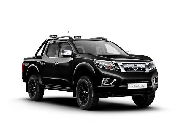 Nissan Navara Trek-1° - Herr der Finsternis