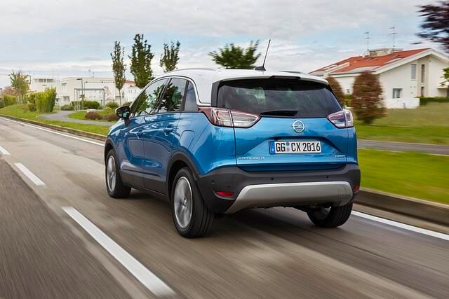 Der hochbeinige Crossover ist eine gelungene Mixtur aus Kombi, Familien-Van und SUV und ersetzt den inzwischen nicht mehr gebauten Meriva.. 