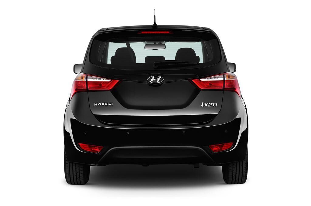 Hyundai iX20 (Baujahr 2016) Style 5 Türen Heckansicht