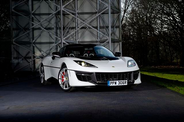 Lotus Evora 410 Esprit-Tribut - 007 lässt grüßen