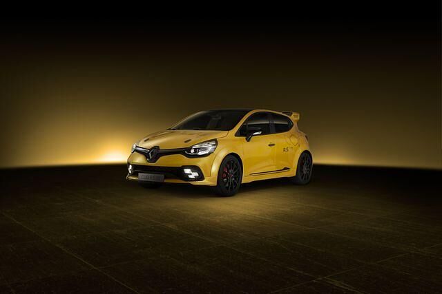 Der Kleinwagen verfügt über 273 PS
