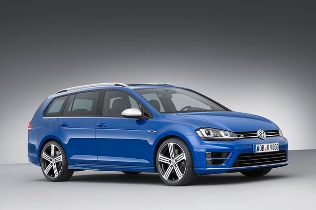 Der VW Golf Variant R bringt es auf 300 PS 