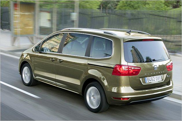 Leichte Unterschiede zum VW gibt es bei den Rückleuchten