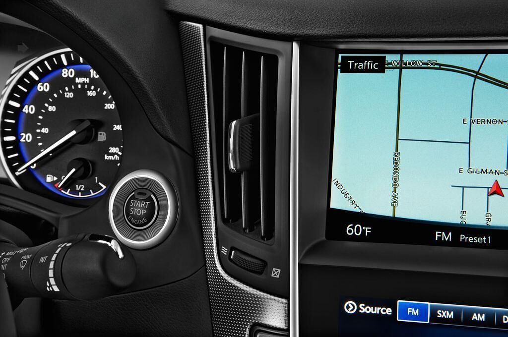 Infiniti Q50 (Baujahr 2014) Pack 1 4 Türen Lüftung