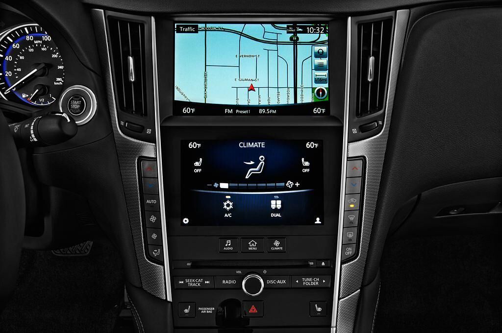 Infiniti Q50 (Baujahr 2014) Pack 1 4 Türen Temperatur und Klimaanlage