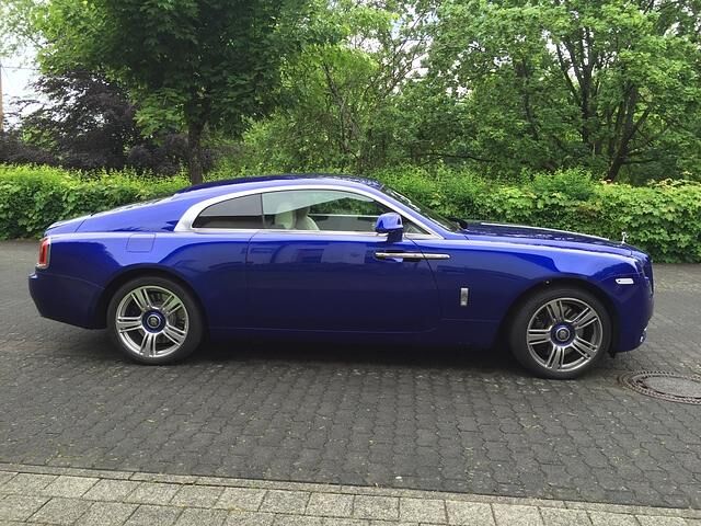 Die schnöde Welt besteht zum Leidwesen des Wraith nicht aus prächtigen Avenues und großzügig bekiesten Schlossauffahrten 