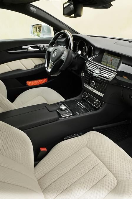 Mercedes CLS