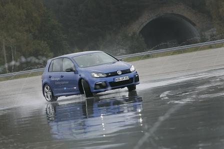 Sportfahrerlizenztraining VW Golf R