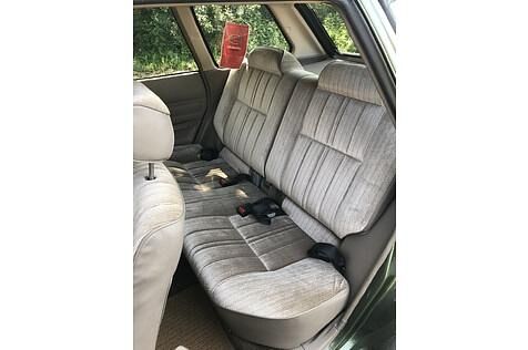 Subaru 1800 4WD Super Station GLF - Velourssitze