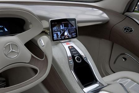 Mercedes F 800