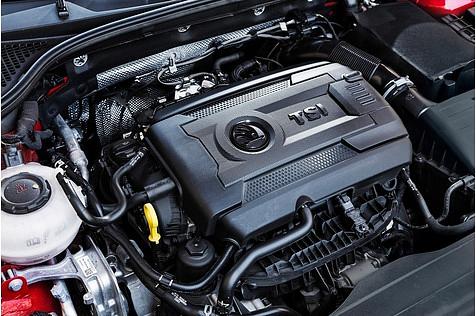 Skoda Octavia RS 245 mit Zweiliter-Vierzylinder