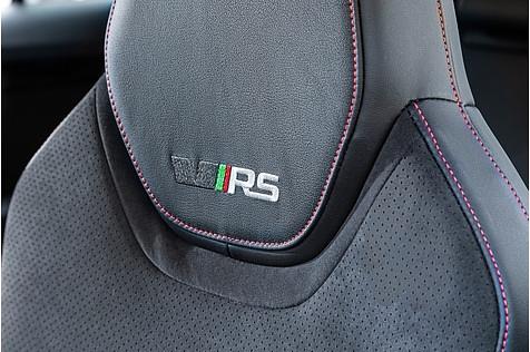 Das VRS-Logo ist überall im Skoda Octavia RS 245 zu finden