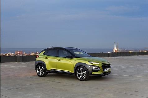 Der Hyundai Kona steht auf einer neuen Plattform mit einer breiten Spur