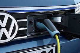 Deutsche E-Auto-Offensive - Das saubere Dutzend