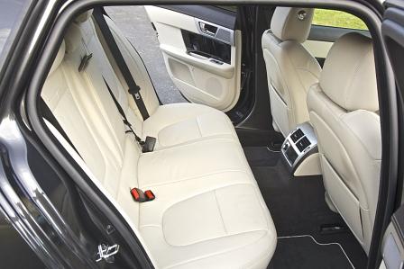 Jaguar XF 2.2i Diesel Sportbrake