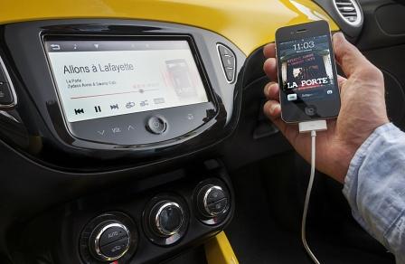 Opel Adam 2012