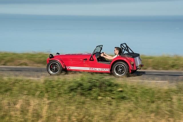 Mit seinen 154 PS soll der Seven 310 die 100-km/h-Marke nach nur 4,9 Sekunden knacken