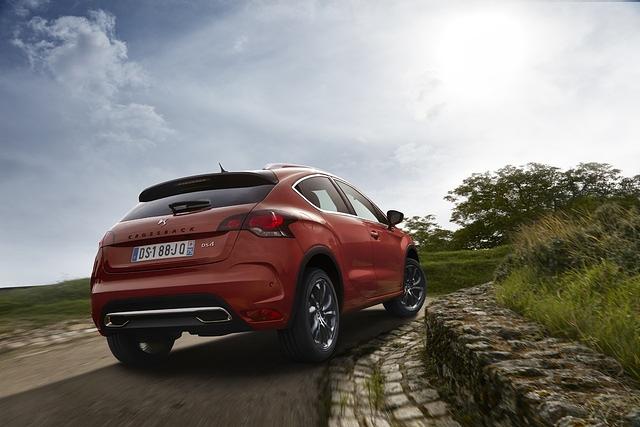 Der Franzose ist ein Möchtegern-Offroader, der aber durchaus einen Hauch Urigkeit und Wagemut vermitteln kann