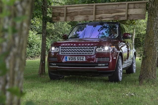 Später einmal werden so dem Autopiloten bei der Routenberechnung helfen. Aber fürs erste könnten sie damit Range-Rover-Fahrer auf Abwegen davor warnen, wenn die Lücke zwischen zwei Felsen zu eng...