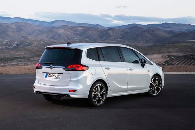 Große Klappe, viel dahinter: Bis zu 1.860 Liter lassen sich in das Heck des Zafira einladen