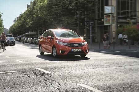 Test: Honda Jazz - Zaubersitze und fünf Sterne Test: Honda Jazz - Zaubersitze und fünf Sterne