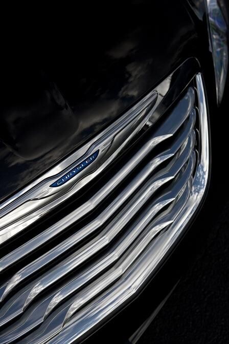 Chrysler Grand Voyager (Town  Country)
