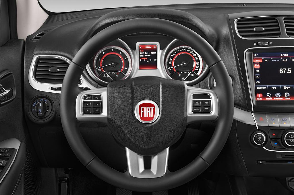 FIAT Freemont (Baujahr 2014) Lounge 5 Türen Lenkrad