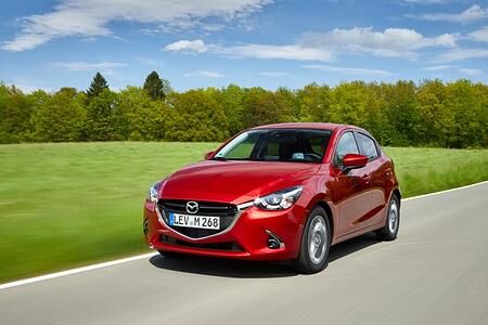 Neue Motorentechnologie von Mazda - Das Beste aus zwei Welten Neue Motorentechnologie von Mazda - Das Beste aus zwei Welten