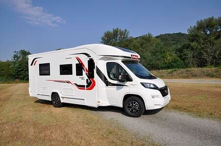 Challenger-Reisemobile - Pkw-Komfort mit Kinderecke