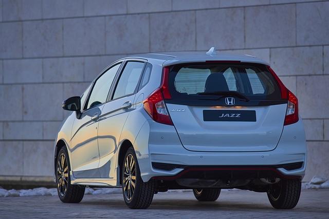 Wer sich für die Dynamic-Version entscheidet, bekommt zugleich einen 1,5-Liter-Turbobenziner mit 130 PS